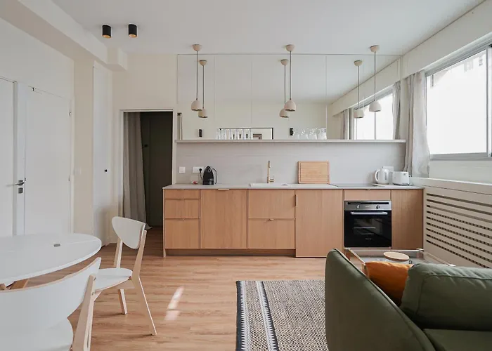 Apartament Moderne Et Chic Proche Tour Eiffel *